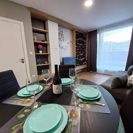 Инфинити Apartment