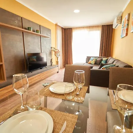 Инфинити Apartment