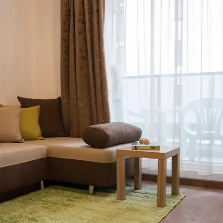 Инфинити Apartment