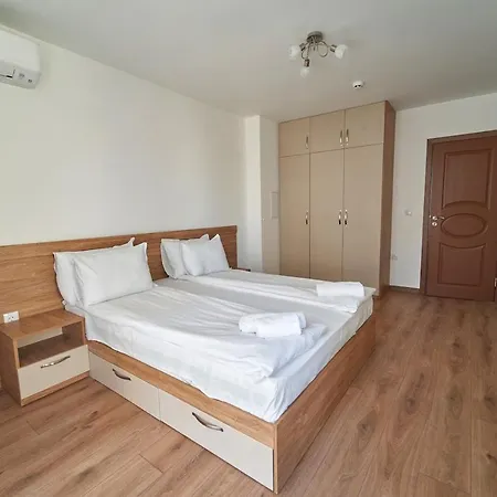 Инфинити Apartment Burgas